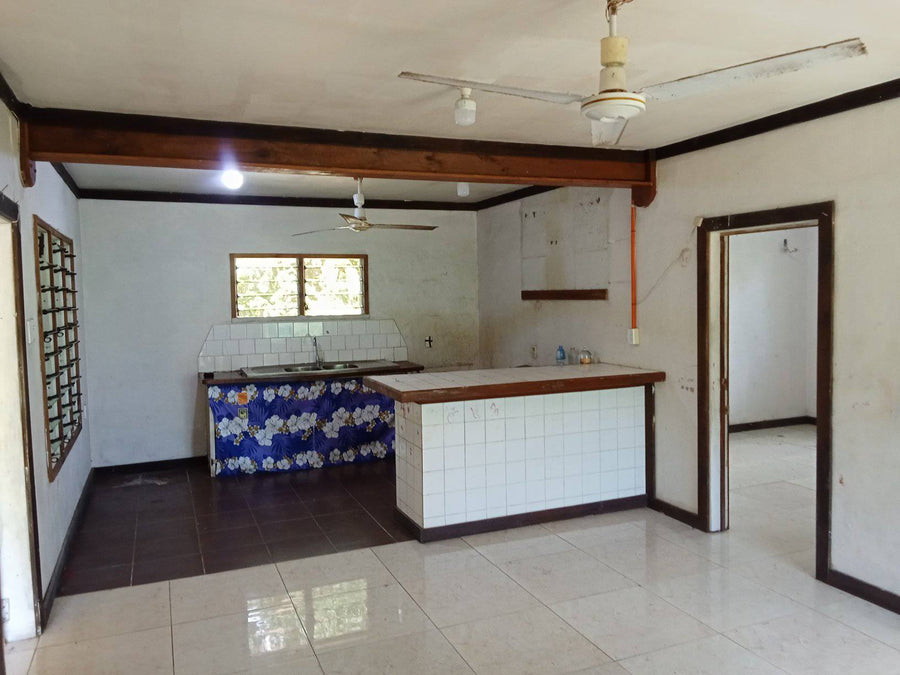 3 Bedrooms & 2 Bathrooms house on a 1/4 acre section  SIUSEGA