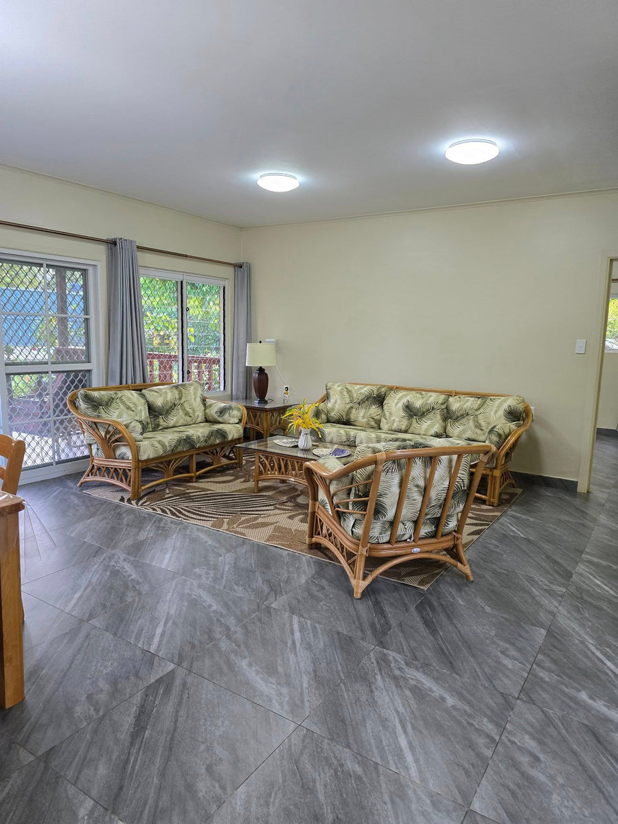 SOLD - ULULOLOA 2 Bedroom & 2 Bathroom house on 3\4 acre section.