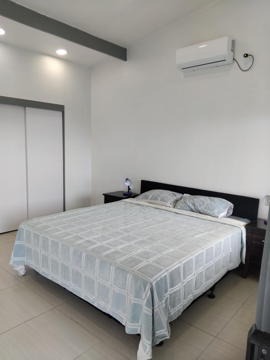 NOW TENANTED - 1 bedroom, 1 Bathroom Rental House - Banks Street , VAOALA